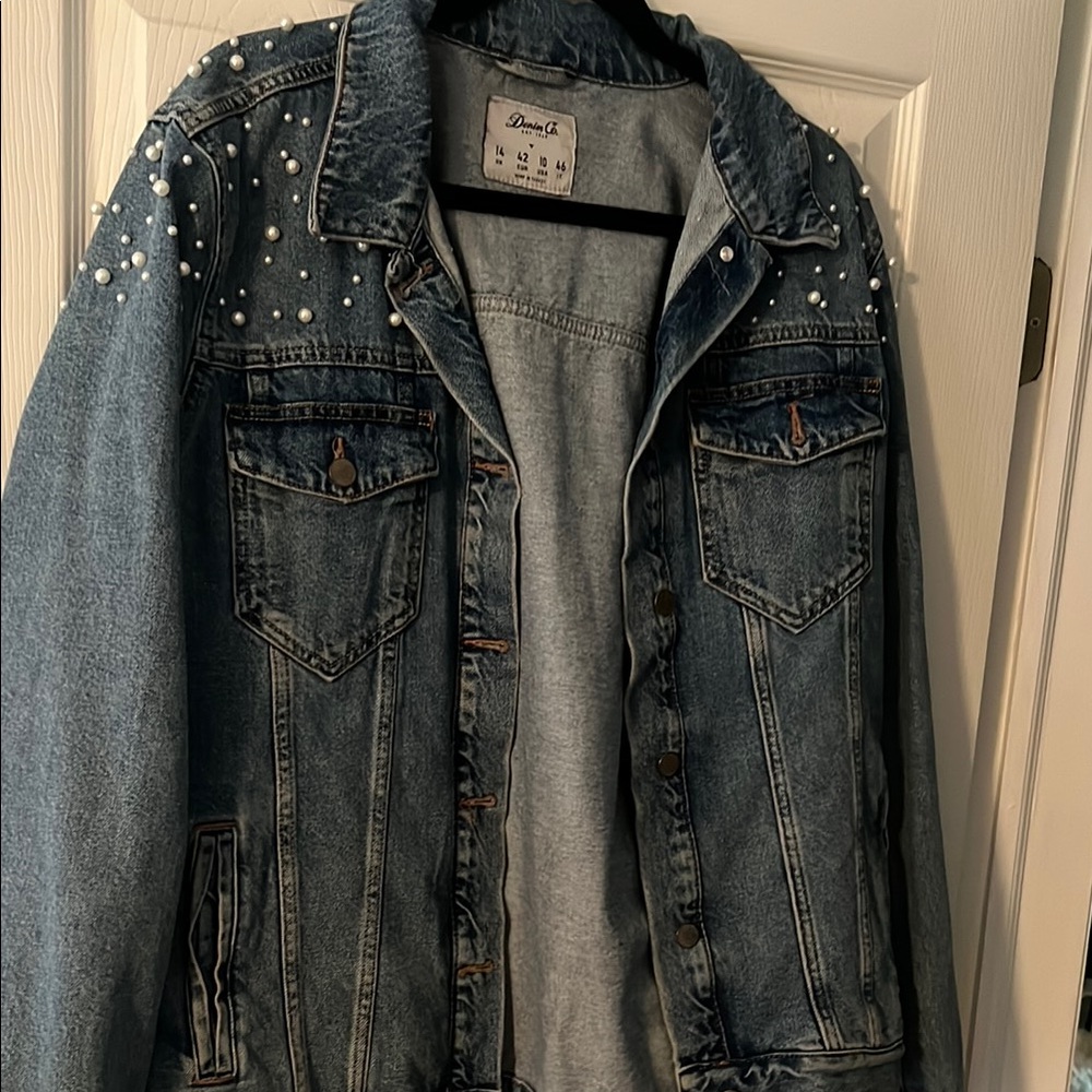 Denim&Co Women's Blue Pearl-Embellished Jean Jacket